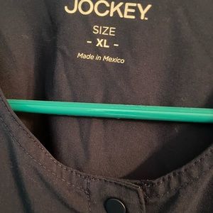 Jockey lab coat